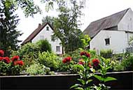 Am Dorfbrunnen in Schallodenbach